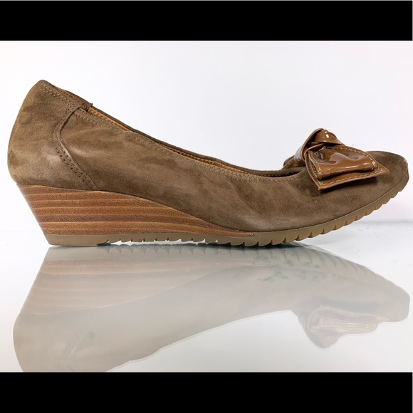 Paul Green München Nola Suede Patent Bow Wedge - Picture 1 of 8